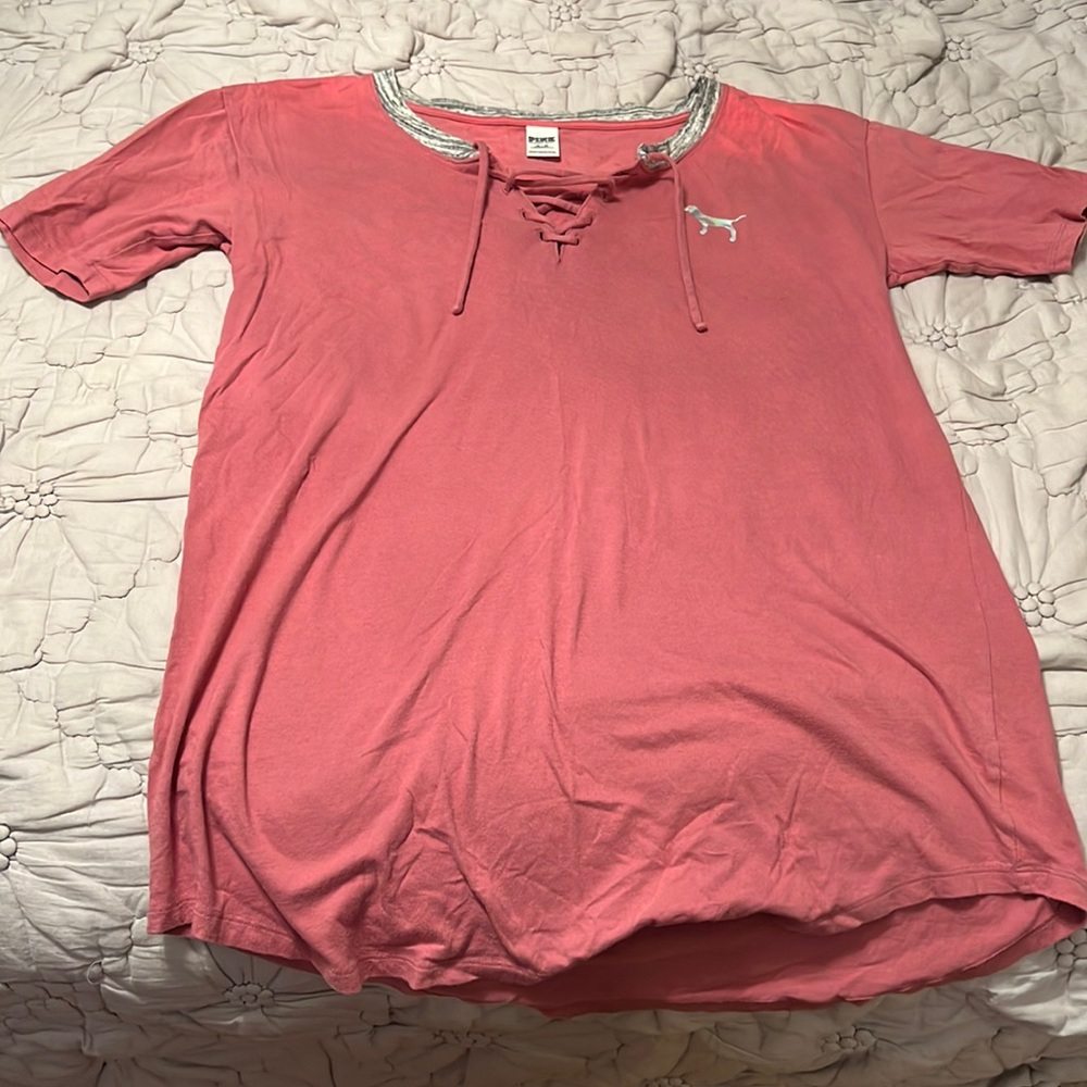 PINK graphic short sleeve with cross tie neck